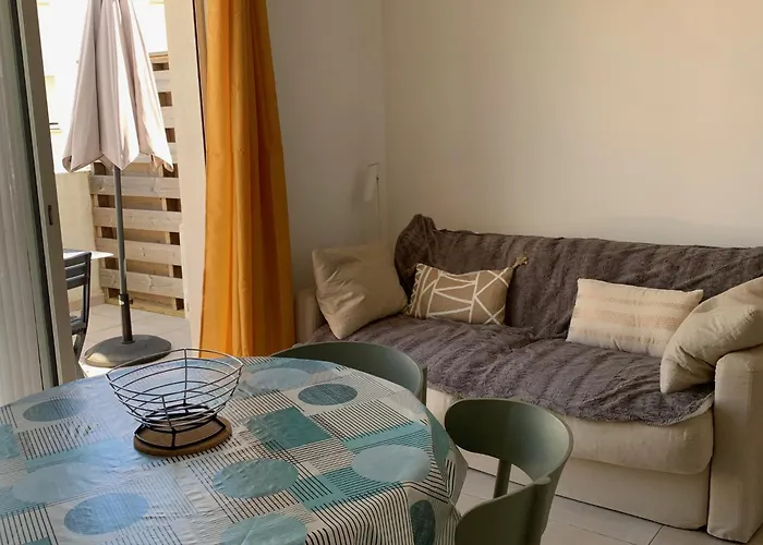 T3 En Corse, Marina Di Bravone N131 Linguizzetta